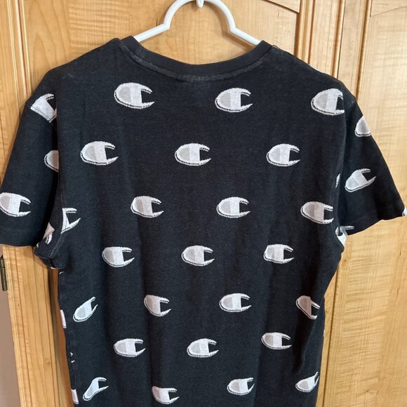 Champion Black Crewneck T-Shirt With Allover Logo Print Medium - Picture 4 of 5